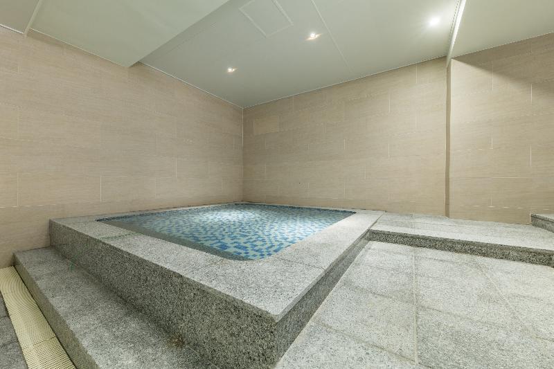 Days Hotel & Suites By Wyndham Incheon Airport Exterior photo