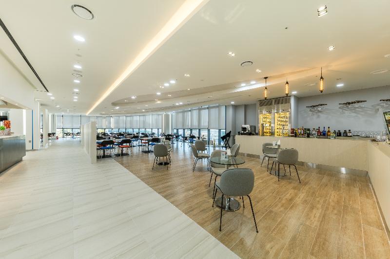Days Hotel & Suites By Wyndham Incheon Airport Exterior photo